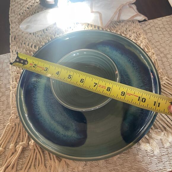 Pottery chip and dip platter blues - Picture 8 of 10